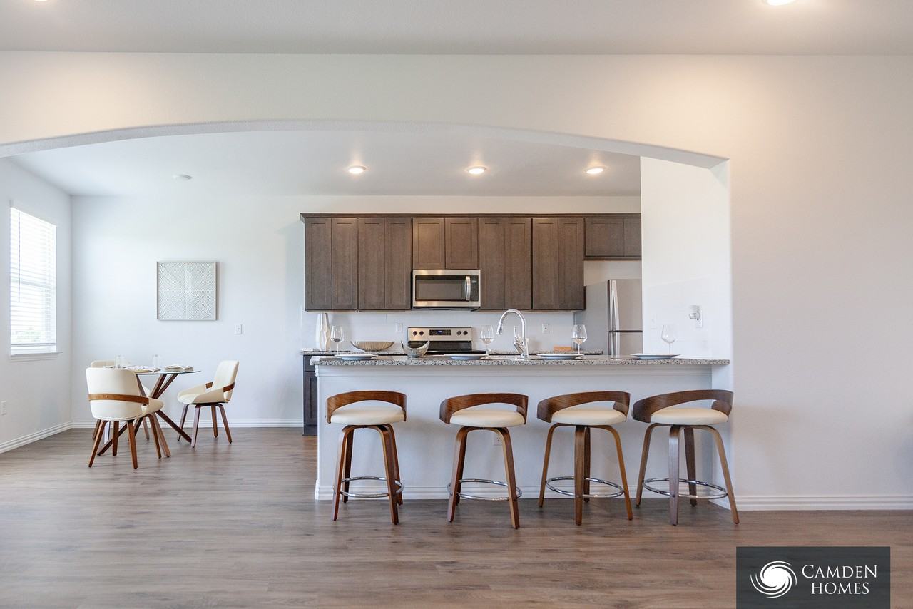 2539 Jax St - Photo 3 of 3