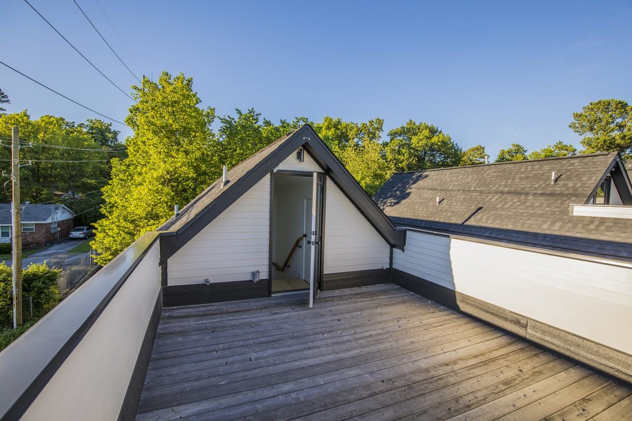 730 W Stone St - Photo 4 of 27