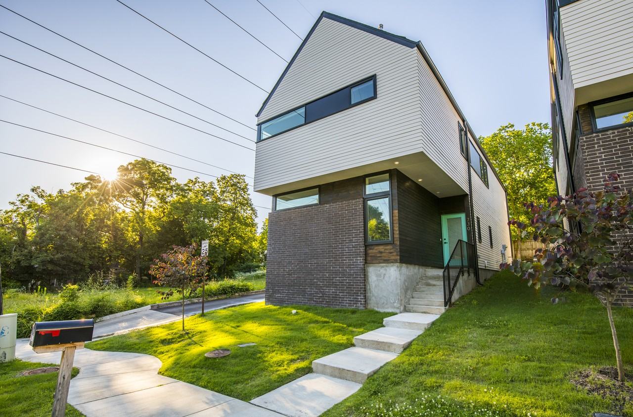 730 W Stone St - Photo 7 of 27