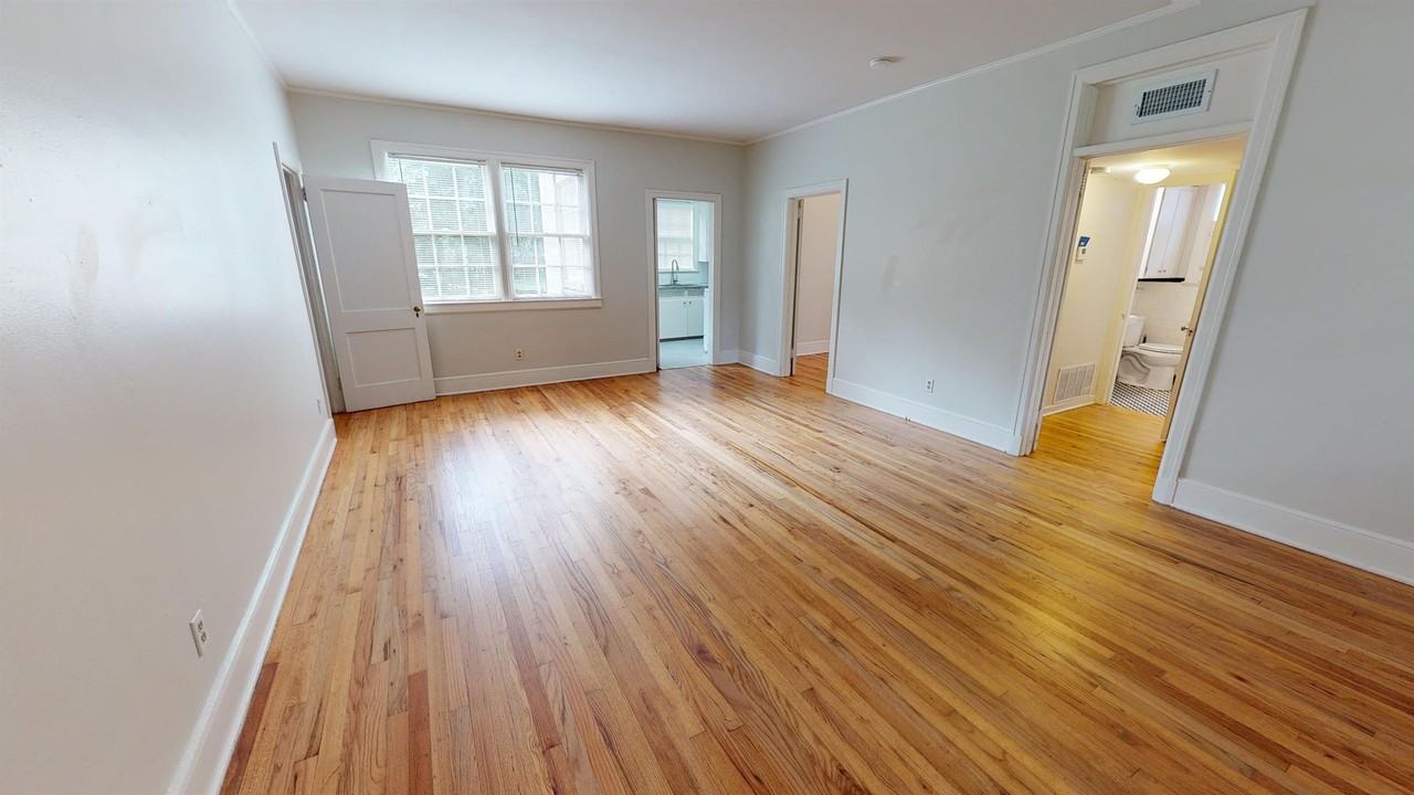 603 Hubbard St #A - Photo 4 of 10