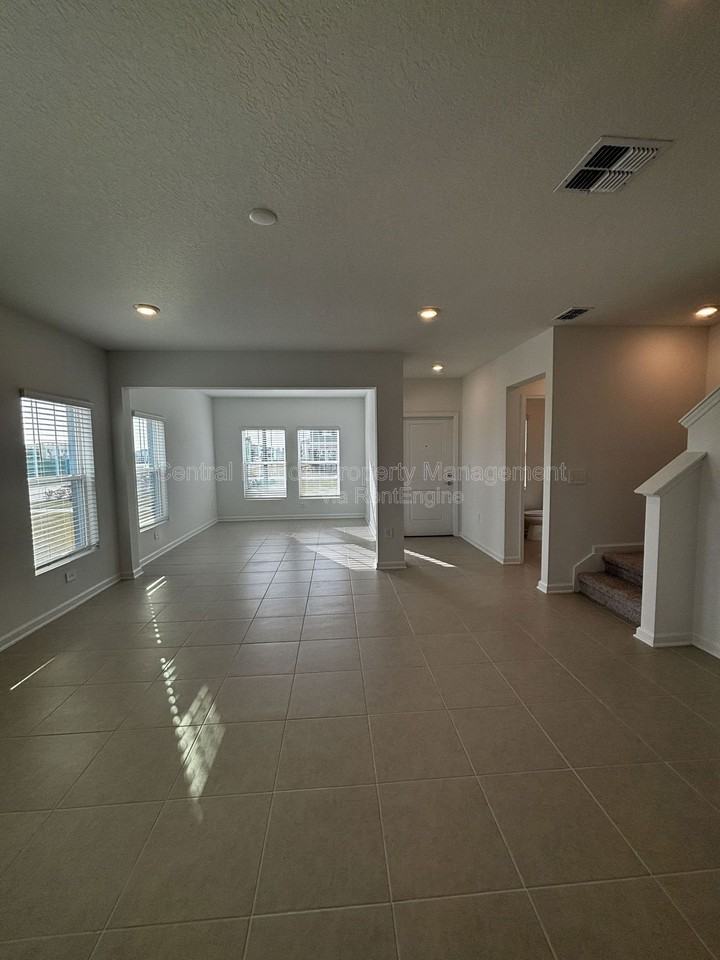 7370 Summer Ivy Aly - Photo 3 of 27