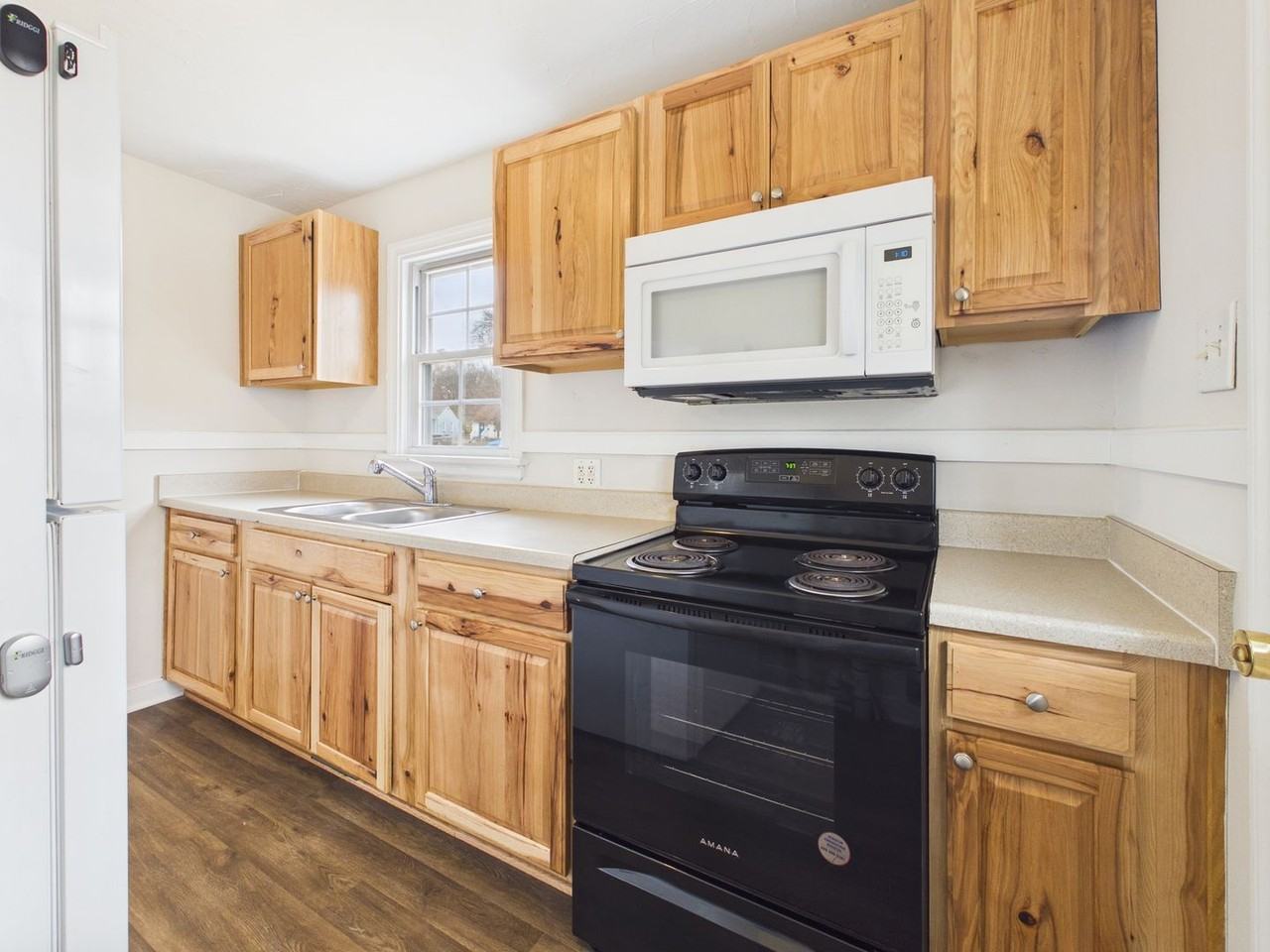 2609 Harold Ave - Photo 7 of 27