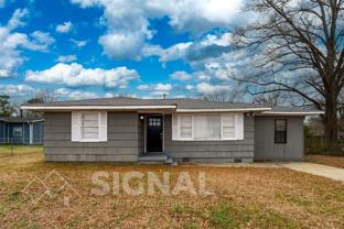 1052 Apple St - Photo 1 of 1