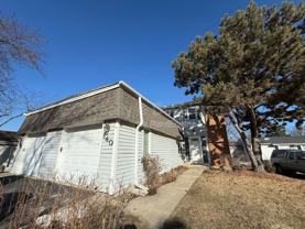 140 Leslie Ln - Photo 1 of 1