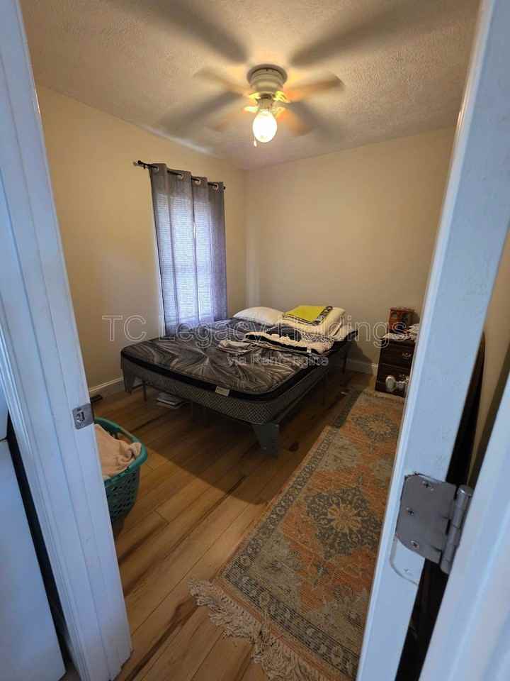 419 1/2 Walnut Ave - Photo 6 of 10