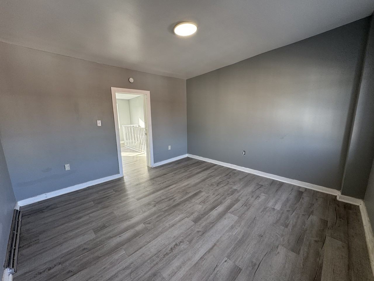 542 S Queen St #1 - Photo 2 of 19