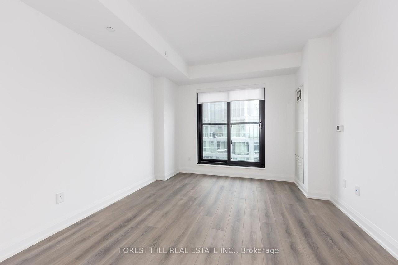 20 Soudan Avenue #3511 - Photo 5 of 18