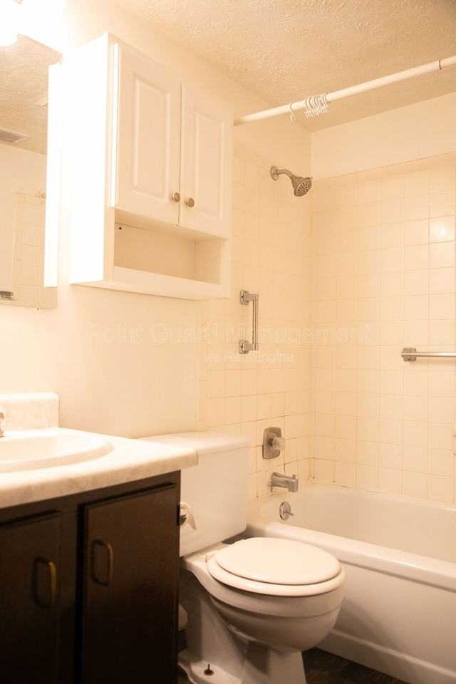 4226 Frances St #82 - Photo 7 of 18