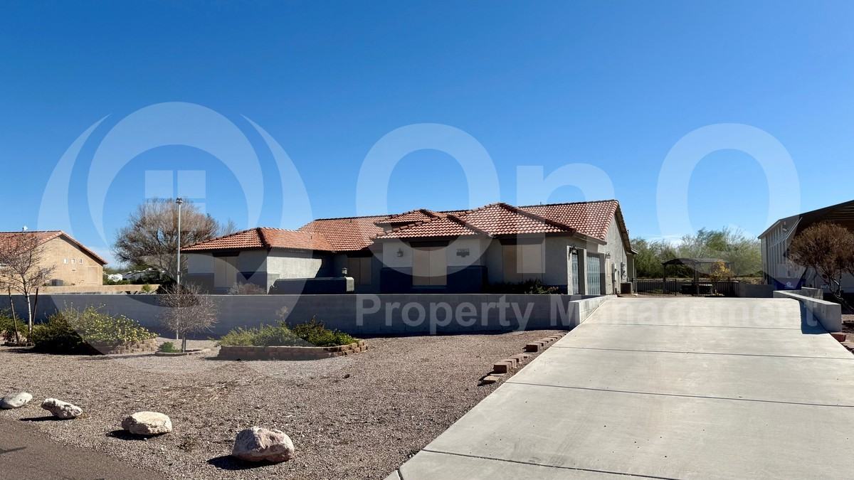 23803 N Bridle Way - Photo 2 of 22