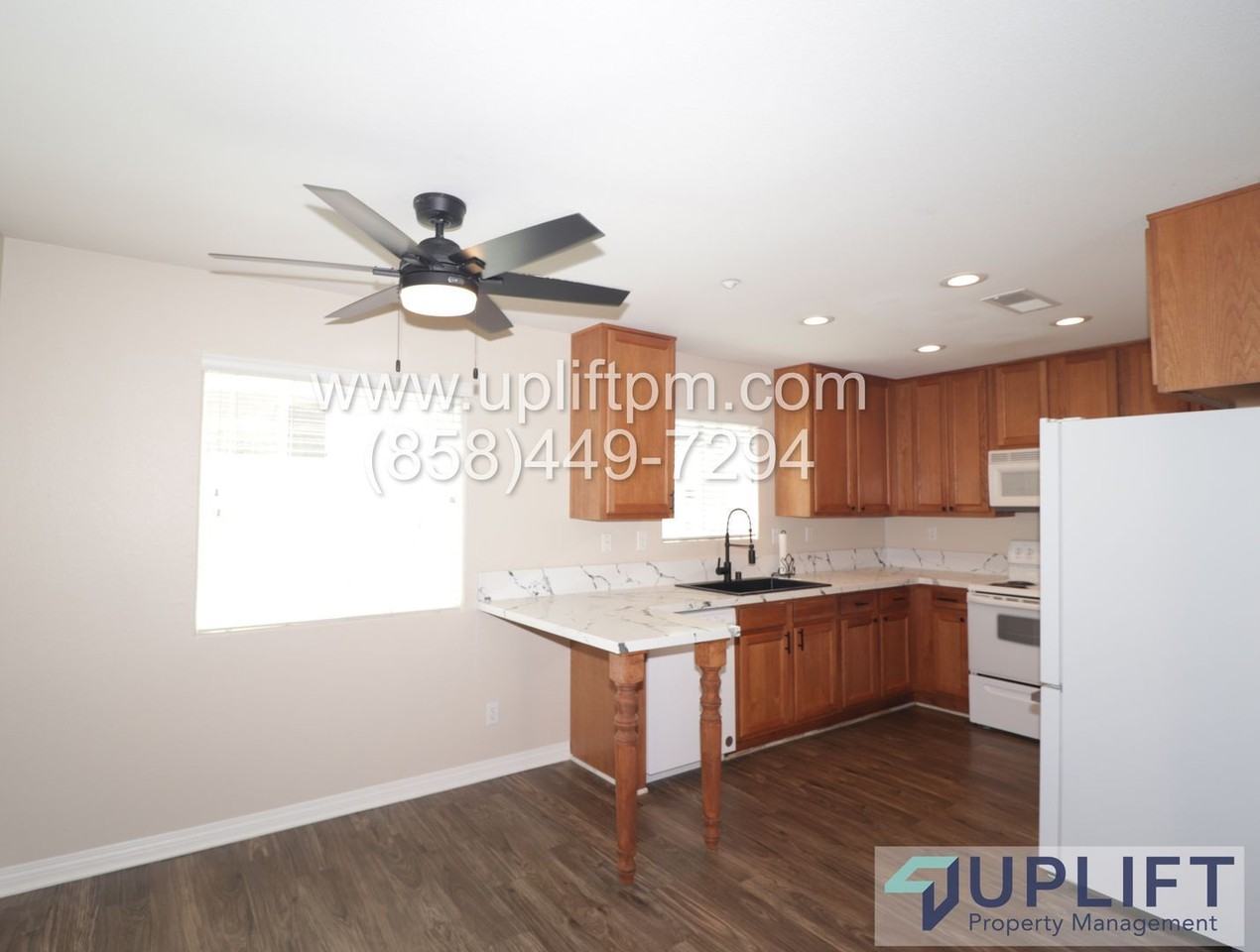 115 6th St #203 - Photo 4 of 13