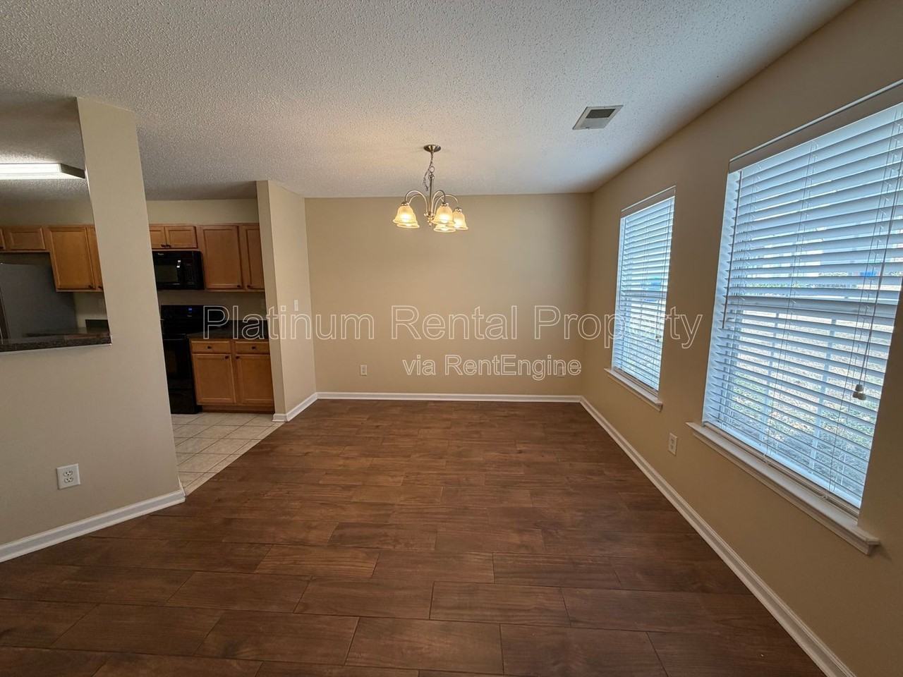 228 Prattling Ct - Photo 6 of 27