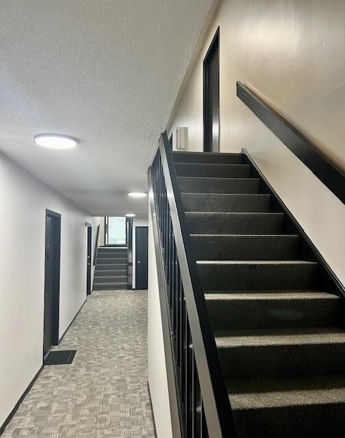 3120 W Willow Knolls Dr #1 - Photo 5 of 11