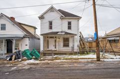 1409 Hamill Ave - Photo 1 of 1