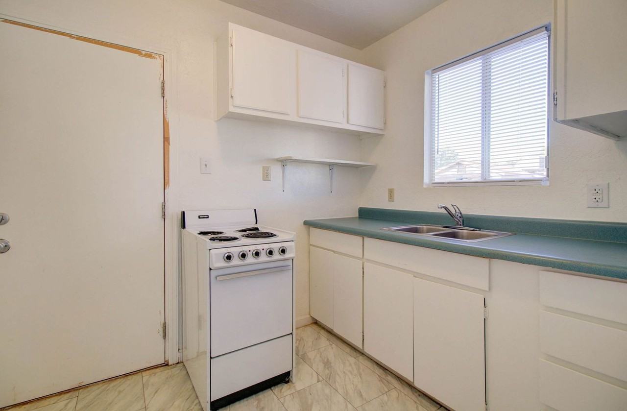 9316 E Balsam Ave #22 - Photo 6 of 13