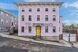 35 Bowen St #1A - Photo 1 of 1