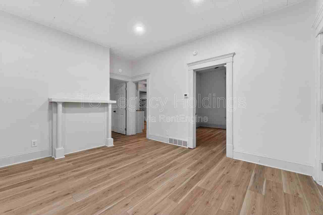 2201 Gould Ave - Photo 7 of 26