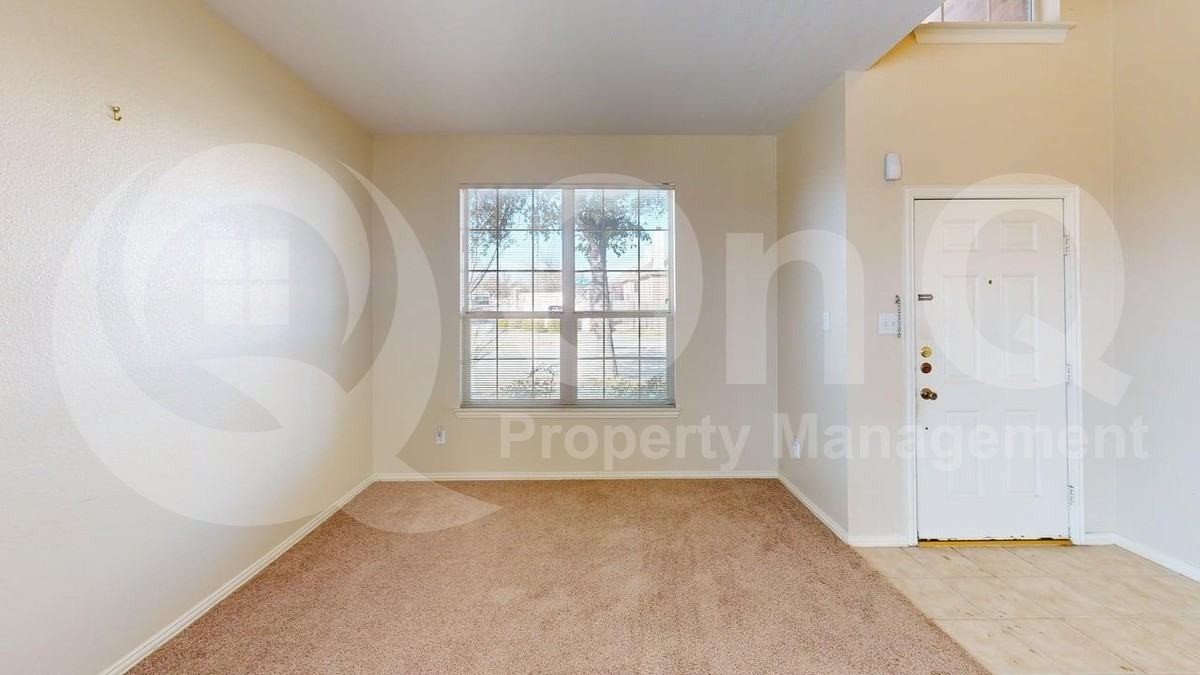 4800 Rum St - Photo 7 of 22