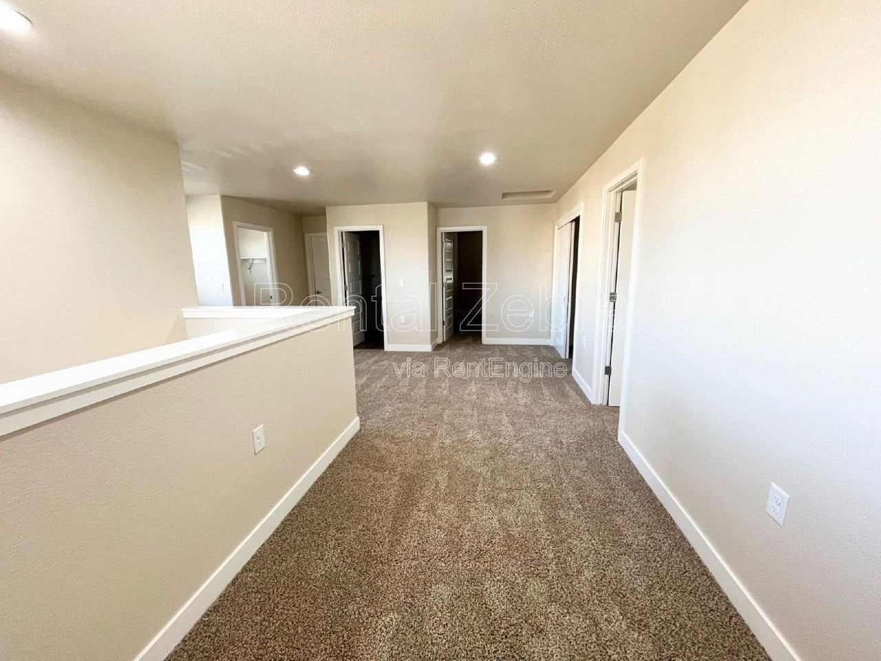 1396 Rincon Dr - Photo 6 of 16