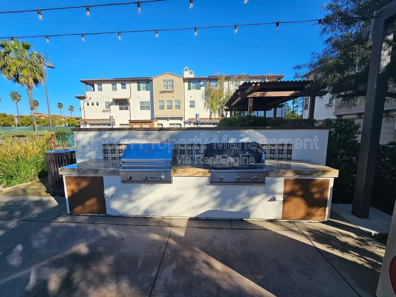 209 Westpark Ct #403 - Photo 3 of 47