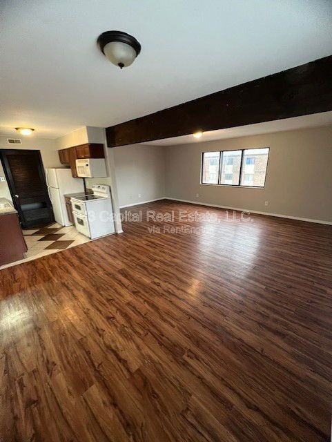 23 Kensington Heights Rd #E - Photo 3 of 7