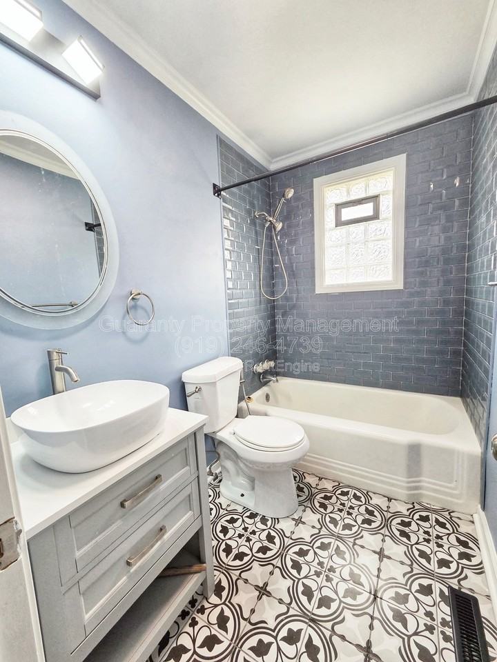 1002 Southerlund Rd - Photo 6 of 11