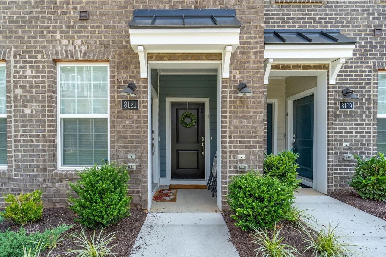 8121 Wistar Creek Mews #B - Photo 2 of 25