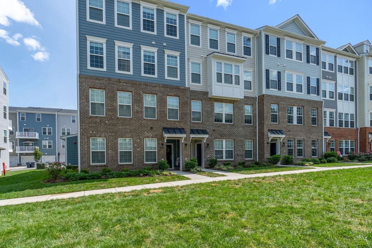 8121 Wistar Creek Mews #B - Photo 6 of 25