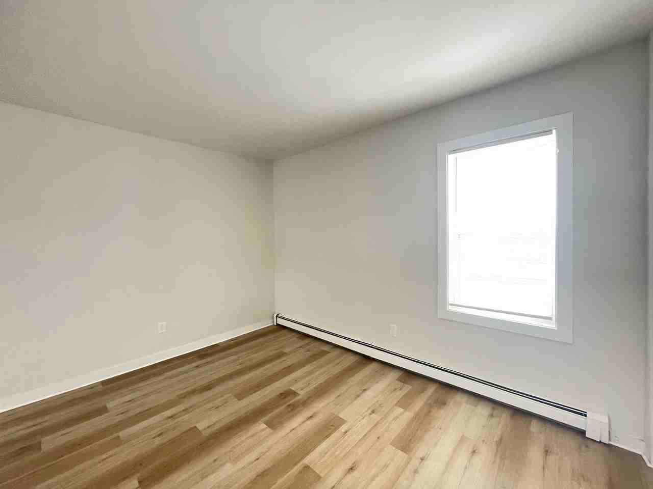 124 Beech St #1N - Photo 5 of 20