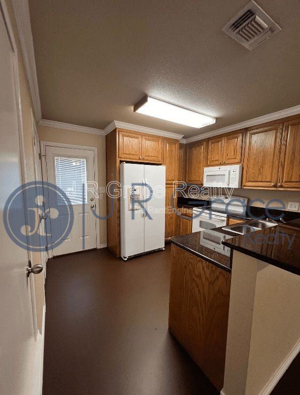 740 Rocky Ridge Flatts - Photo 3 of 13