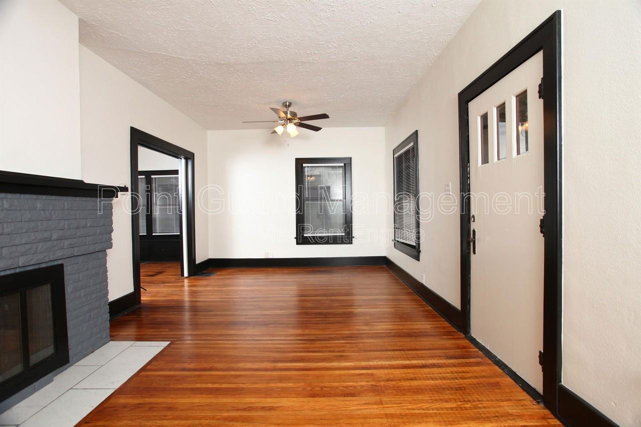 1650 S Pattie St - Photo 3 of 21