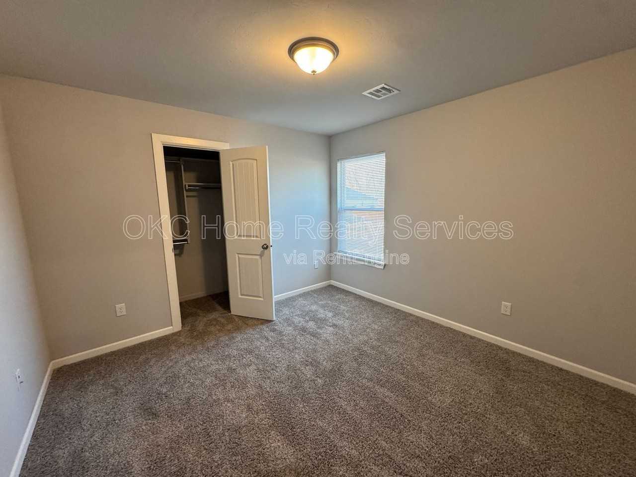 928 Dusky Valley Ln - Photo 5 of 25