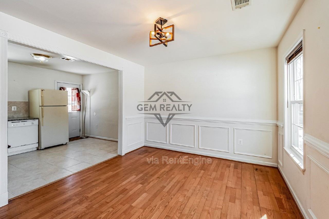 13561 Princedale Dr - Photo 6 of 17