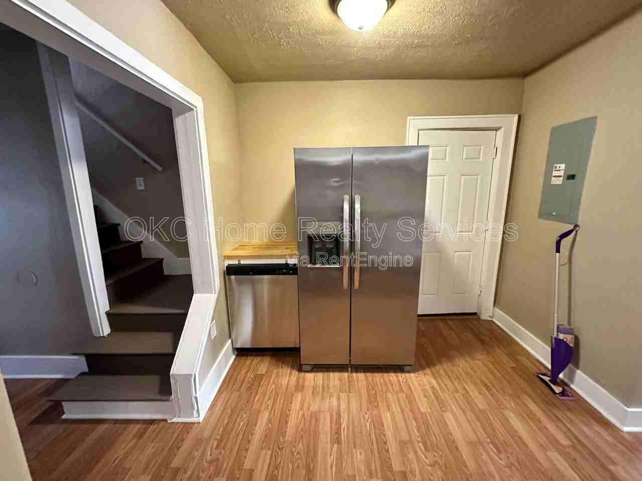 1715 N Villa Ave - Photo 7 of 17