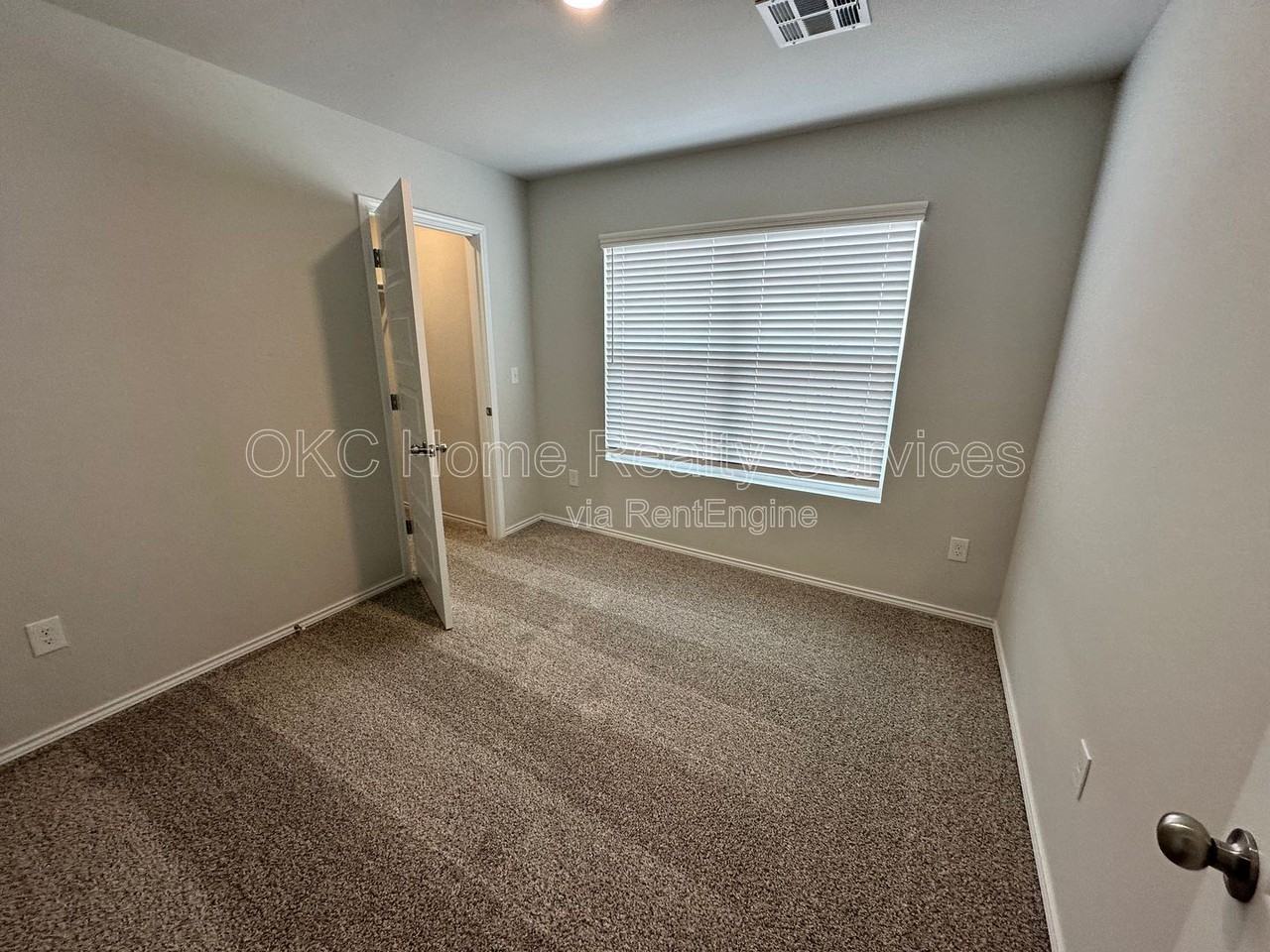 618 Sw 119th St - Photo 2 of 22