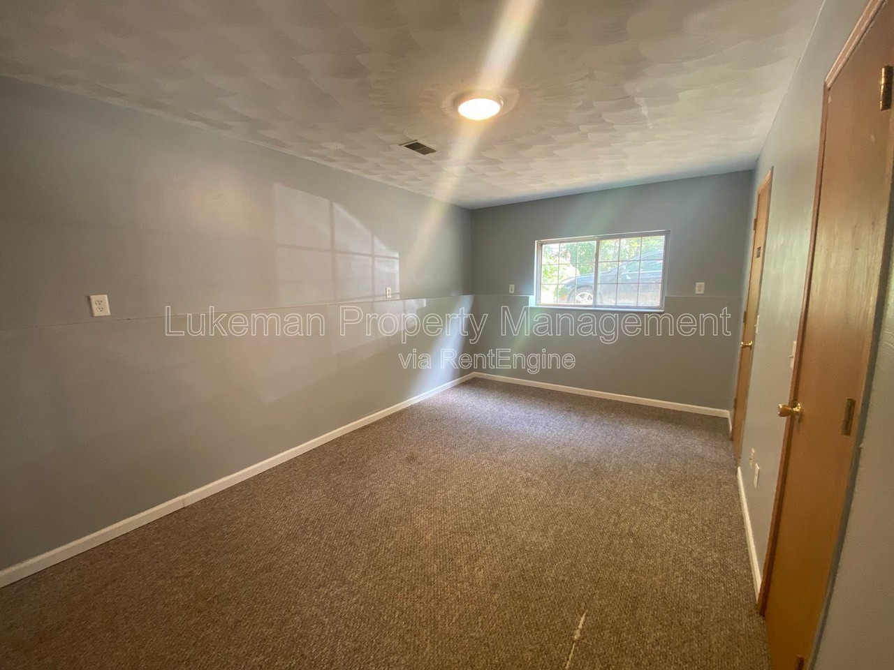 1201 Lafayette Ave - Photo 6 of 26