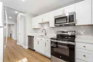 424 E Mithoff St - Photo 1 of 1