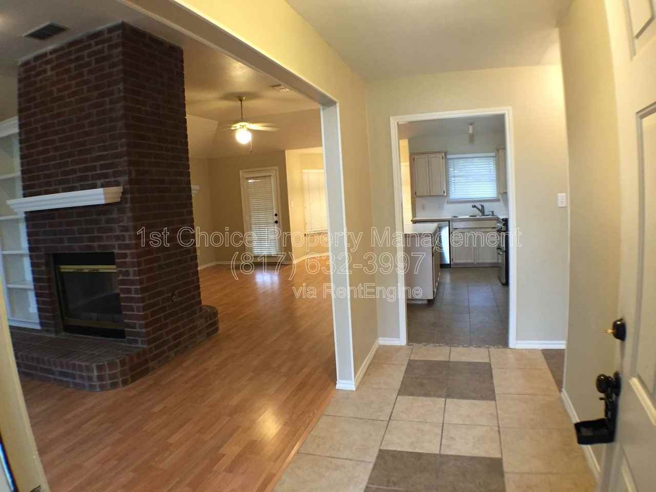 1834 Meadow Crest Dr - Photo 3 of 11