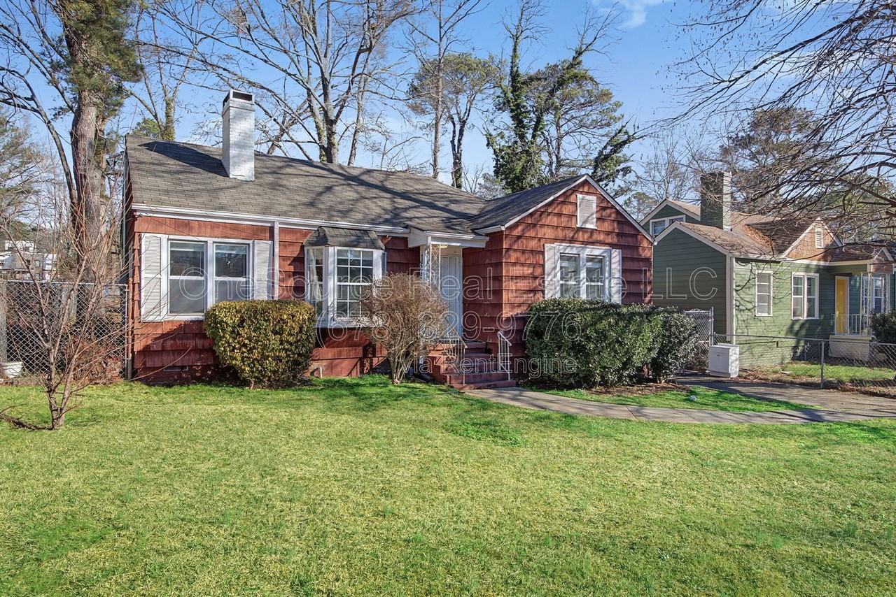 1895 Markone St Nw - Photo 4 of 37