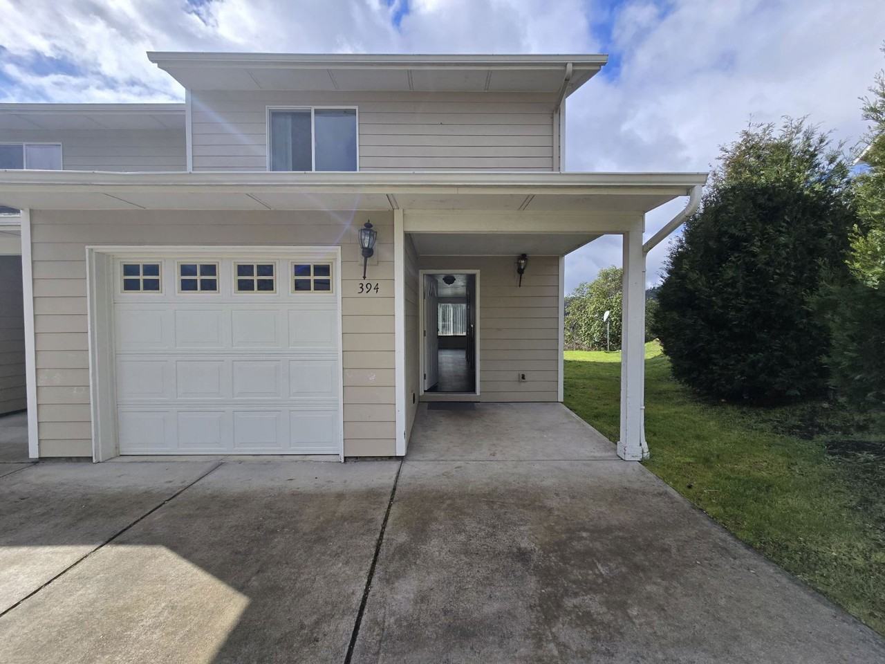 394 Maylea Pl - Photo 2 of 16