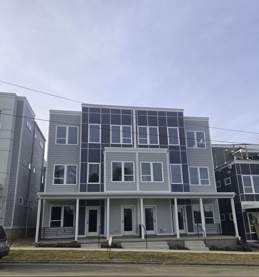 907 Bainbridge St #B