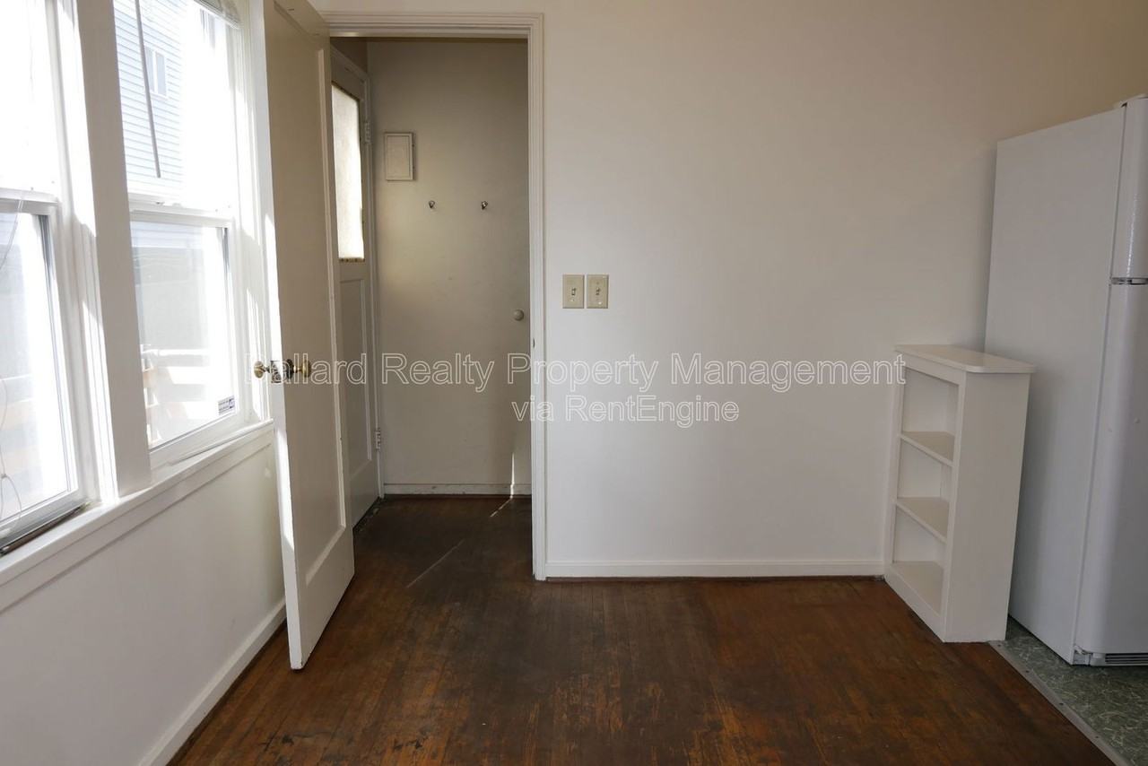 1408 Nw 61st St - Photo 6 of 18