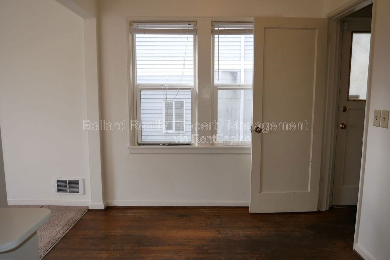 1408 Nw 61st St - Photo 7 of 18