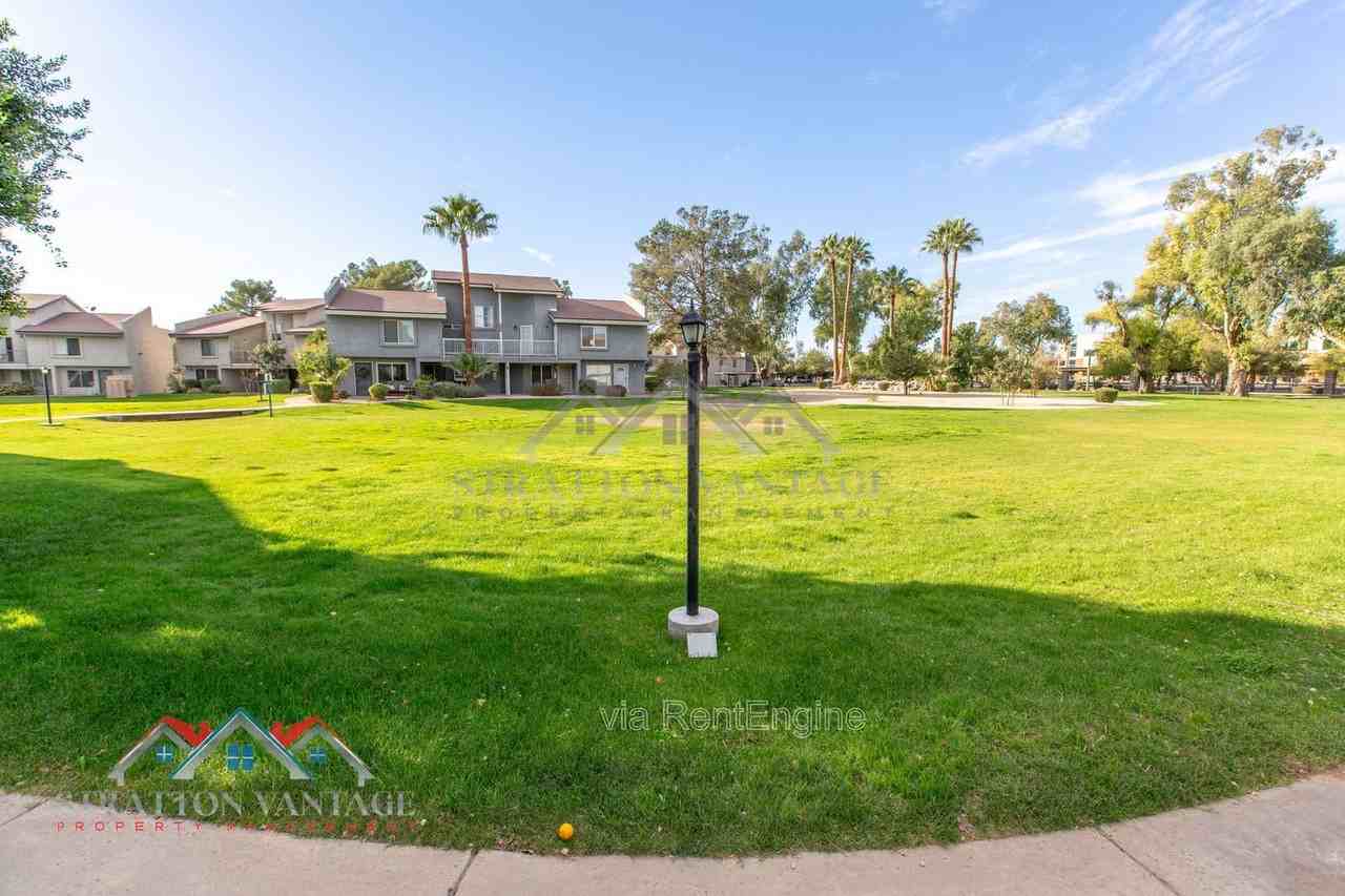 19601 N 7th St #1103 - Photo 4 of 31