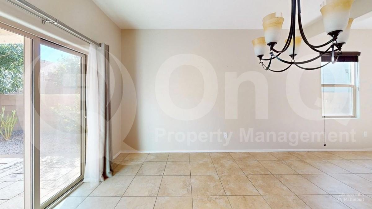 8807 W Irongate Rd - Photo 5 of 16