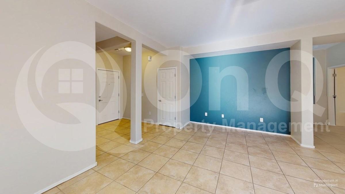 8807 W Irongate Rd - Photo 7 of 16