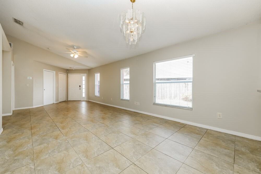 22446 Crows Nest Ct - Photo 6 of 16