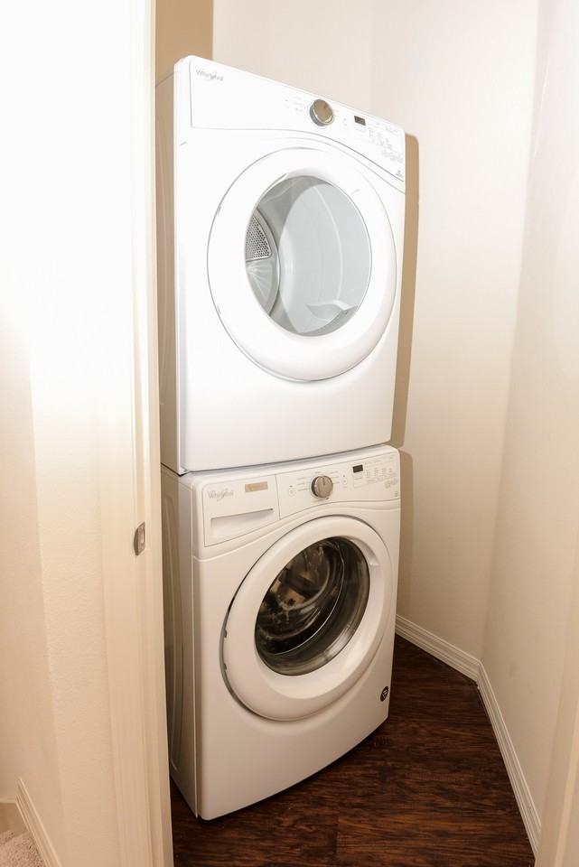 3241 Wish Ave #1 - Photo 2 of 16