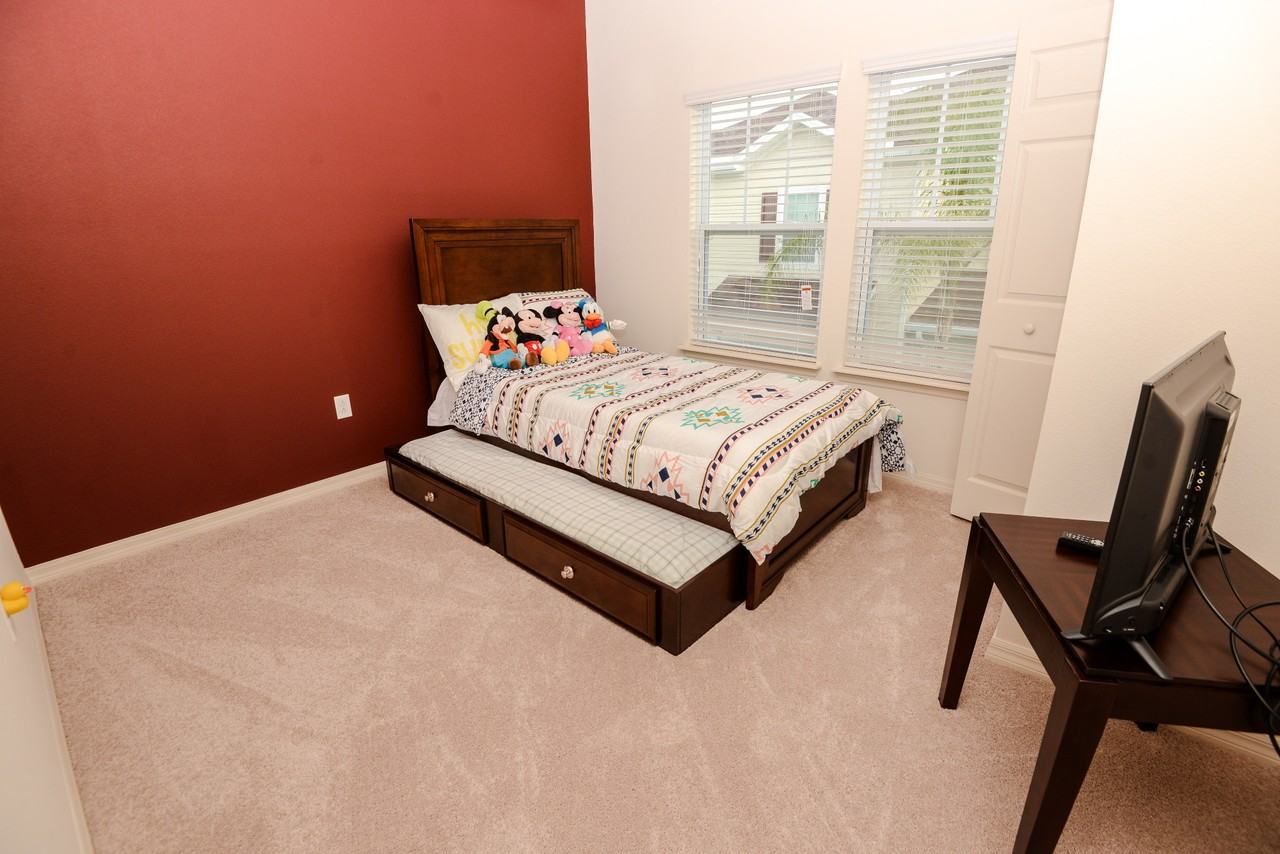 3241 Wish Ave #1 - Photo 5 of 16