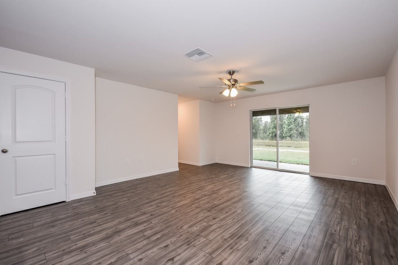 871 871 Youngreen Dr - Photo 2 of 19