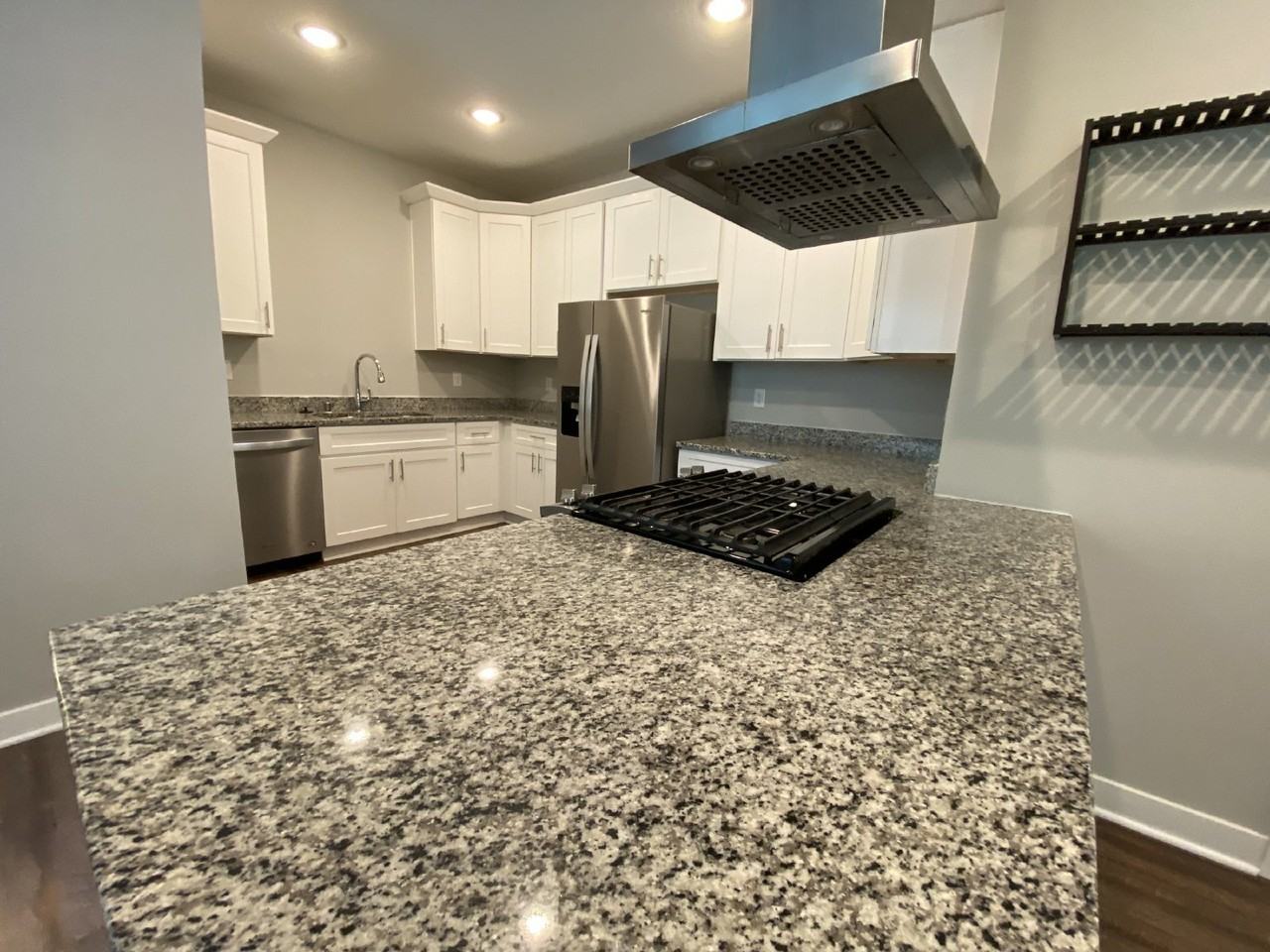 2921 29th Ave S #6 - Photo 4 of 21